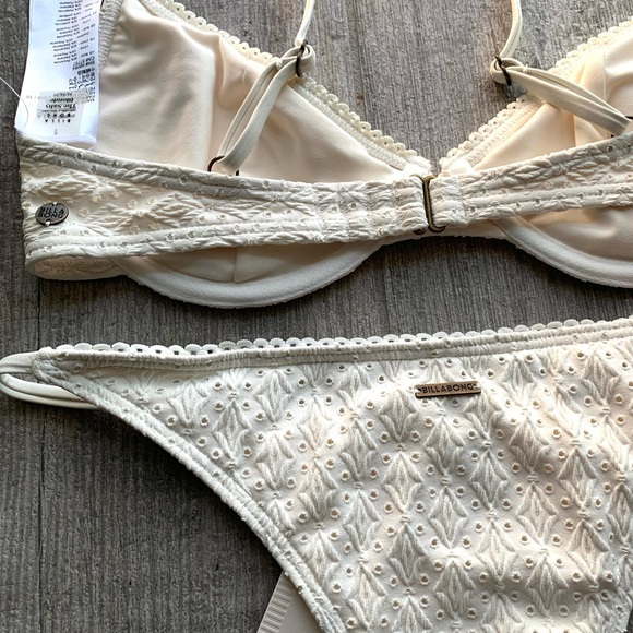 🔥🔥BILLABONG - SALTY BLONDE BY THE SEASHORE UNDERWIRE ISLA BIKINI SET🔥🔥 - Picture 9 of 9